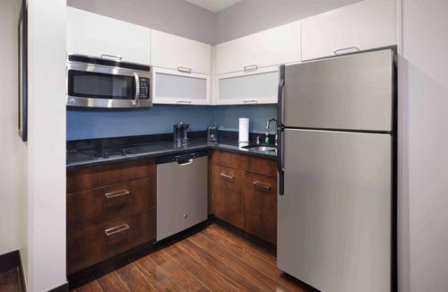 Downtown Denver Hotel | Homewood Suites by Hilton Denver Downtown-Convention Center