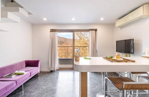 Hongcheon House | Hongcheon Noilgangmaeul Pet Pension