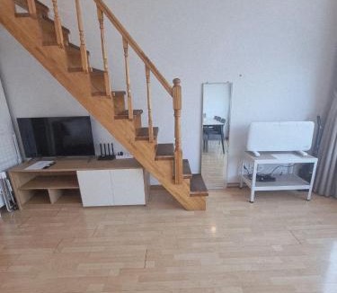 Mapo Apartment | Hongdae Residence - Hongik Uni station Exit #1