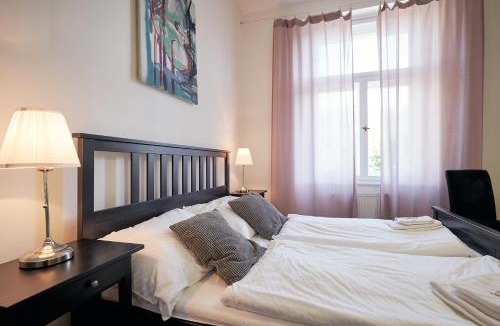 Letna Apartment | Hostel Mikoláše Alše