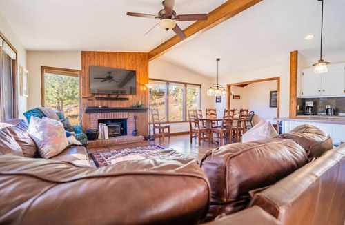 Carriage Hills House | Hot tub, great views, huge deck. Near town, RMNP