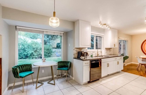 Arvada House | Hot Tub | Modern Home | Great Location
