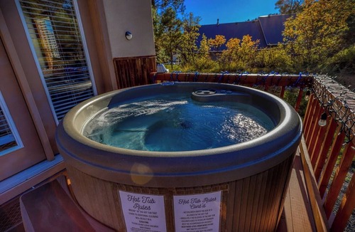 Pagosa Springs House | Hot Tub Tranquil Oasis Near the Lake