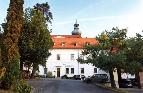 Brevnov Hotel | Hotel Adalbert