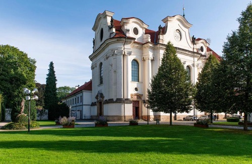 Brevnov Hotel | Hotel Adalbert