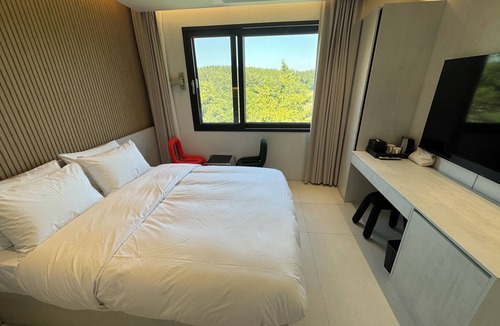 Kwisil Hotel | HOTEL CASHMIR