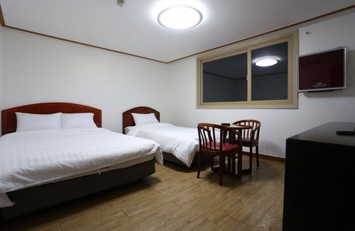 Donghae Hotel | Hotel Coco