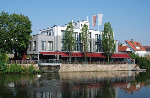 Bietigheim-Bissingen Hotel | Hotel Eberhards am Wasser