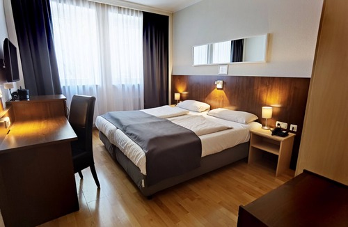 Ludwigsvorstadt-Kliniken Hotel | Hotel Italia