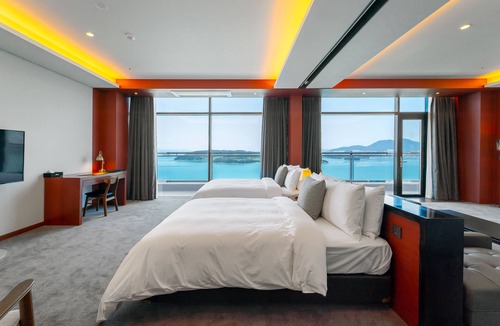 Dolsan-eup Hotel | Hotel JCS Yeosu