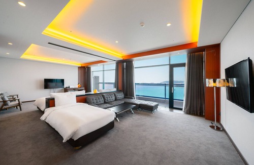 Dolsan-eup Hotel | Hotel JCS Yeosu