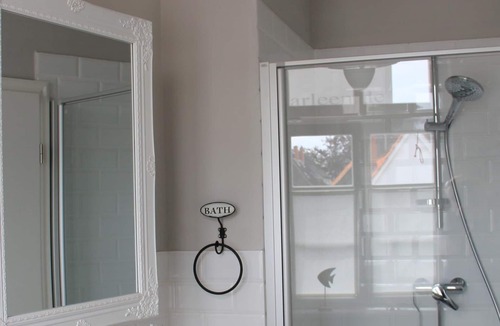 Travemuende Bed & Breakfast | Hotel Lili Marleen