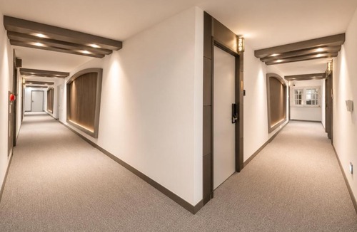 Beomeo-dong Hotel | Hotel Midas