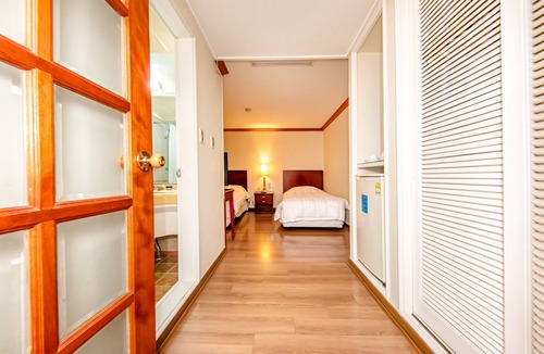 Yeon-dong Hotel | Hotel Samhaein