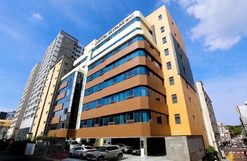 Yeon-dong Hotel | Hotel Skypark Jeju 1 Newly renovated