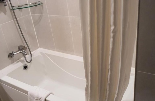 Yeon-dong Hotel | Hotel Skypark Jeju 1 Newly renovated