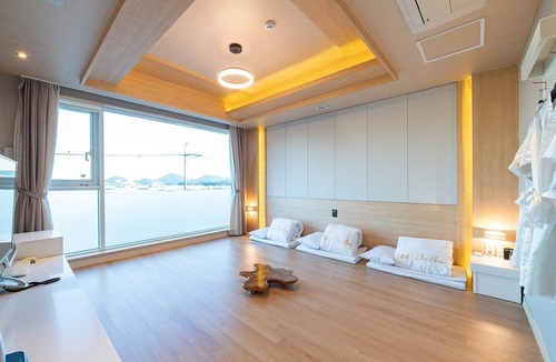 Yeosu Hotel | Hotel the One Yeosu