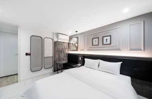 Gwangju Hotel | HOTEL Yeogiuhtte Gwangju Baek Un