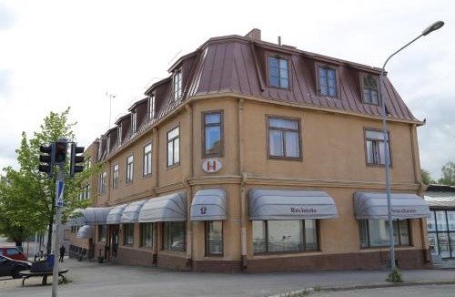 Iisalmi Hotel | Hotelli Iisalmen Seurahuone