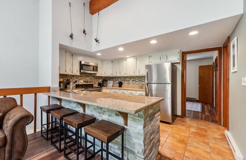 Frisco Ski Chalet | HotTub, Grill | Main St-Shops, Lake