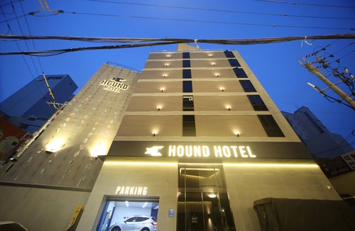 Dongnae District Hotel | Hound Hotel Sajik Minam Station