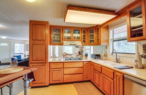 Pagosa Springs Cottage | 'house in the Pines' Pagosa Springs Home w/Deck!