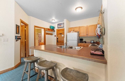 Mountain House Apartment | Hr5961-2