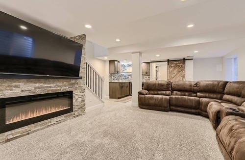 Southridge House | HRRW3120 Awesome home in Highlands Ranch Firelight Subdivision