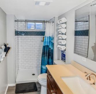 Littleton House | Huge family home in Centennial with five bedrooms large yard and plenty of parking