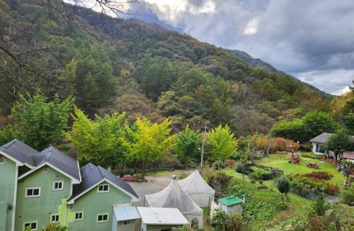 Hwacheon House | Hwacheon Sankkun-uijib Pension