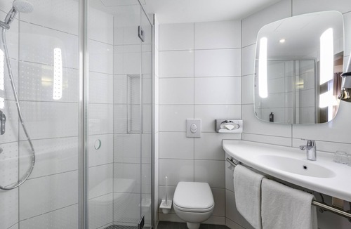 Holstentor-Nord Hotel | ibis Luebeck