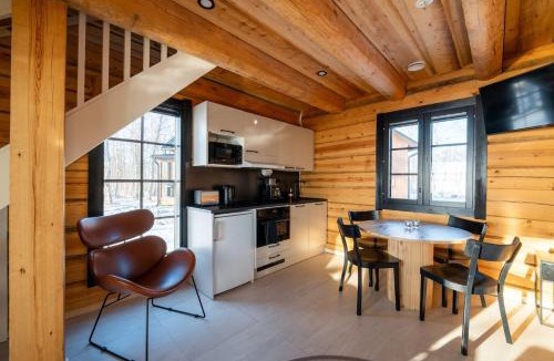 Ii House | Iisland Usva, seaside house with sauna and jacuzzi