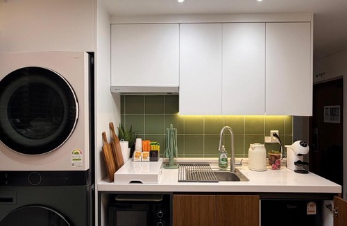 Cheongunhyoja-dong Apartment | Ireh stay Gyeongbokgung, Inwangsan,Seochon,Gwanghwamun,4 beds,Parking available