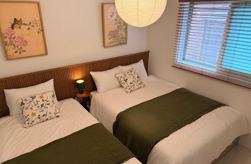 Cheongunhyoja-dong Apartment | Ireh stay Gyeongbokgung, Inwangsan,Seochon,Gwanghwamun,4 beds,Parking available