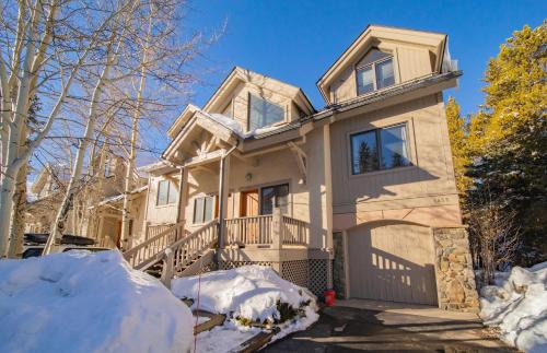 Mountain House House | Ironwood 2993 by SummitCove Lodging in Colorado