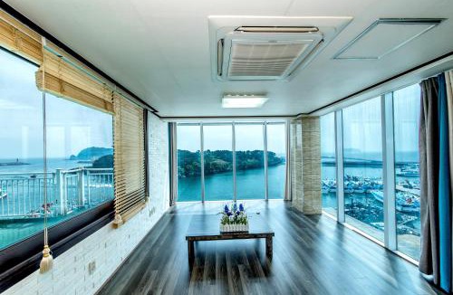 Songsan-dong Apartment | Island story pension
