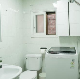 Gyeongnidan-gil Villa | Itaewon Central 2BR Stay