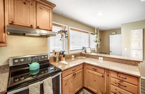Intermountain Condo | J1 Meadow Creek Miniums 3 Bedroom Condo by RedAwning