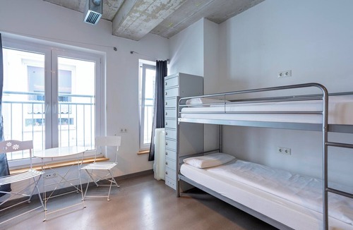 Ludwigsvorstadt-Kliniken Hostel | Jaeger's Munich - Hostel