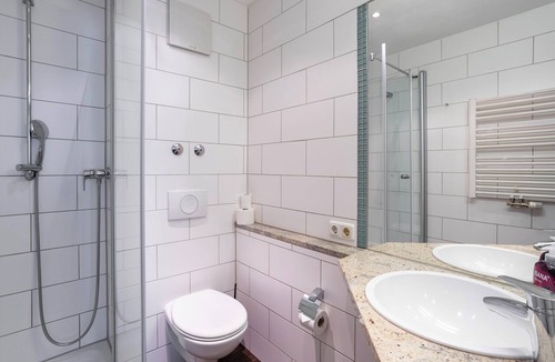 Ludwigsvorstadt-Kliniken Hostel | Jaeger's Munich - Hostel