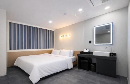 Myeongdong Hostel | JE JA RI Stay