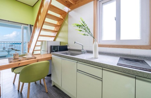 Hwaseong House | Jebudo Gloria Pension