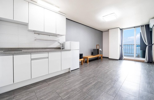 Hwaseong House | Jebudo Gloria Pension
