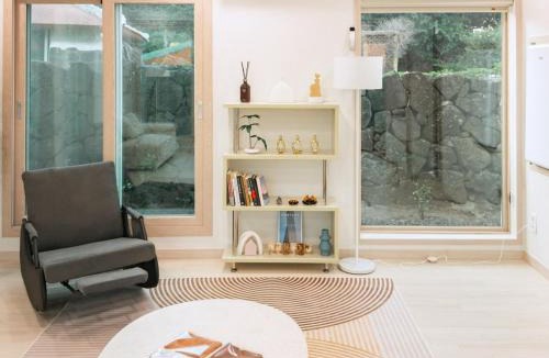Gujwa House | Jeju E UM Stay