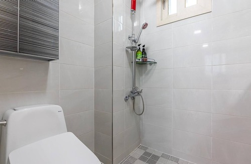 Hallim House | Jeju Jang Sugot Pension