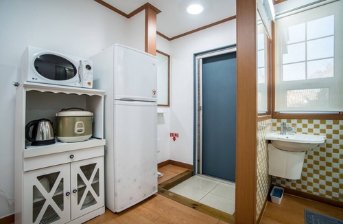 Aewol House | Jeju Nollmung