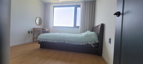 Andeok House | Jeju Paradise House 제주무릉도원집
