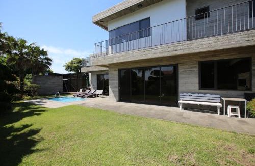 Gujwa House | Jeju Private unit for family or group