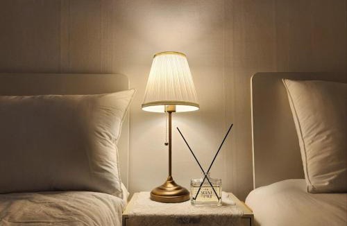 Seocho-gu Apartment | Jenny House #강남홍대 20분! #탁트인 관악산뷰 감성스테이