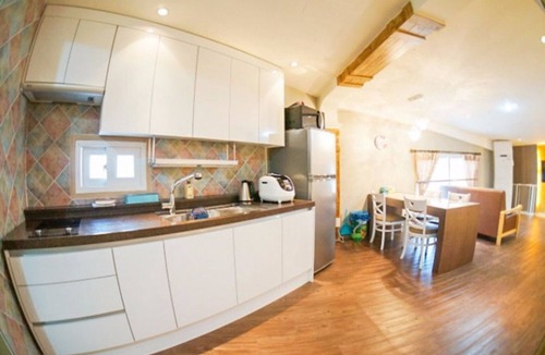 Jeongeup House | Jeongeup Brahms Pension